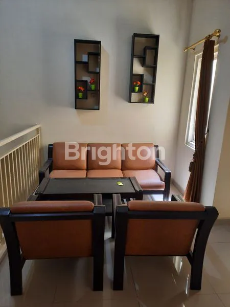 image RUMAH 2 LANTAI DI MULYOSARI, DEKAT KAMPUS (7)