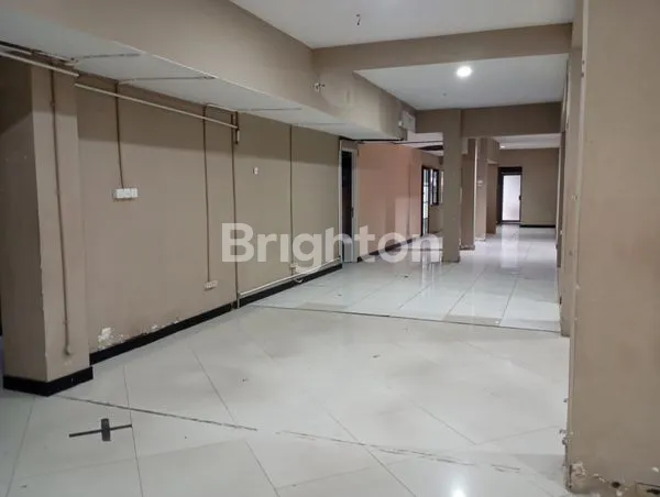 image RUMAH EKS KANTOR SIAP PAKAI NOL JALAN RAYA DIPONEGORO (3)