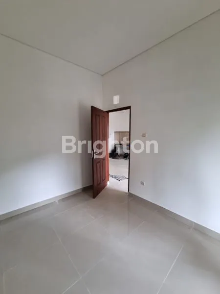 image RUMAH FULLY FURNISHED – THE ROYAL GRIYA LOKA, TABANAN (4)