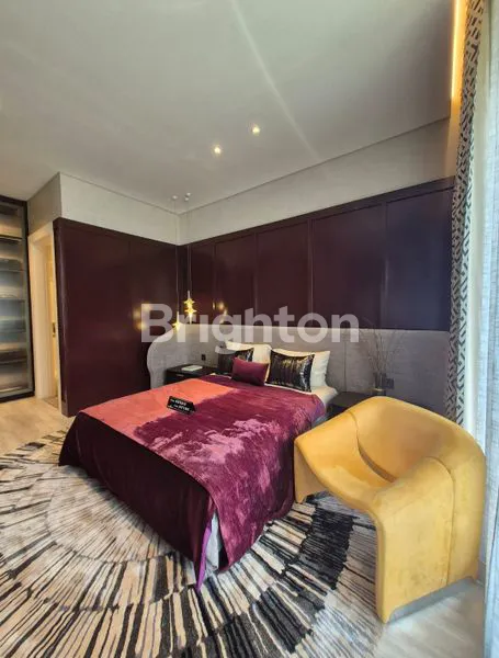 image RUMAH MEWAH THE GRAMERCY, 5+1 KT, POOL & LIFT DI ALAM SUTERA (7)