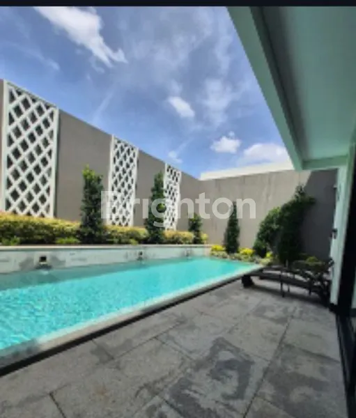 image RUMAH MEWAH THE GRAMERCY, 5+1 KT, POOL & LIFT DI ALAM SUTERA (4)