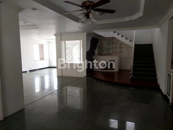 image RUMAH MEWAH DAN SIAP HUNI DI BUKIT INDAH SUKAJADI BATAM (3)