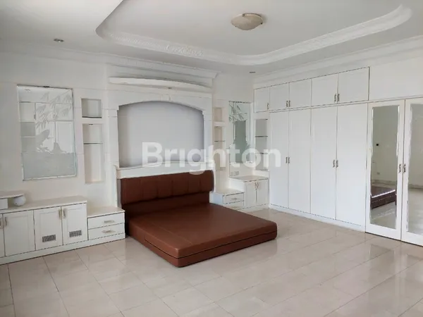 image RUMAH MEWAH DAN SIAP HUNI DI BUKIT INDAH SUKAJADI BATAM (5)