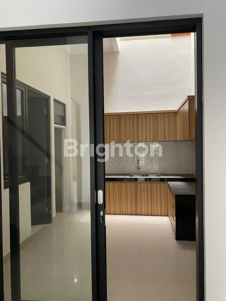 image DIJUAL RUMAH BARU  DAEARAH MULYOSARI SURABAYA (4)