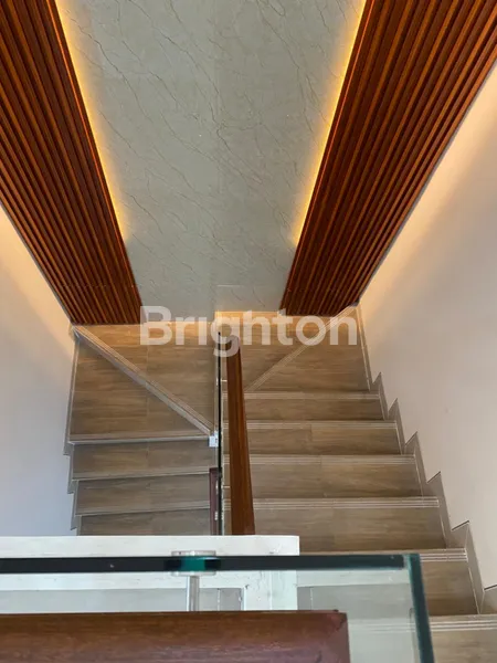 image DIJUAL RUMAH BARU  DAEARAH MULYOSARI SURABAYA (5)