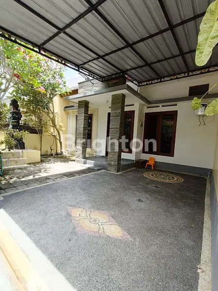 image RUMAH FULL FURNITURE BARUSAN RENOVASI LINGKUNGAN PERUMAHAN DEKAT PANTAI TERKENAL PANDAWA BEACH DAN JIMBARAN KUTA SELATAN \N (5)