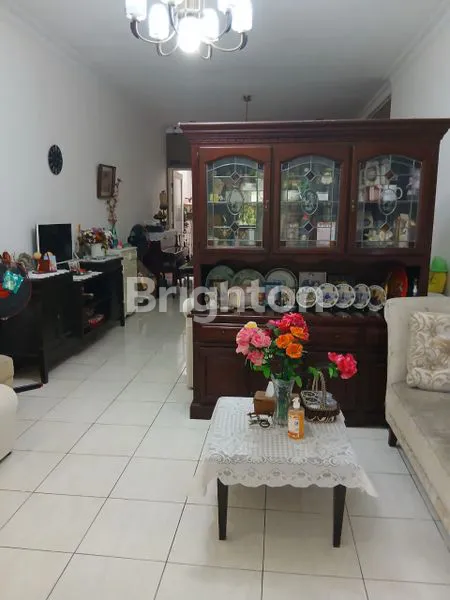 image SUTOREJO ROW 5 MOBIL STRATEGIS SIAP HUNI (2)