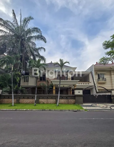 Gambar Property RUMAH MEGAH DAN EKSKLUSIF DENGAN LOKASI PRESTISIUS DI KAWASAN ELIT PAKUWON INDAH !!