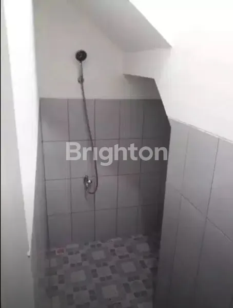 image RUMAH 2 LANTAI DI GRAHA JUMPA 2 RESIDENCE, SERPONG (4)