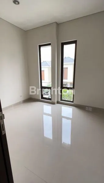 image RUMAH MEWAH 2 LANTAI DI CITRA SENTUL RAYA, UDARA SEGAR (3)
