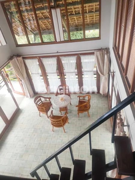 image VILLA 3 LANTAI DI CIBULAKAN LEMBANG (3)