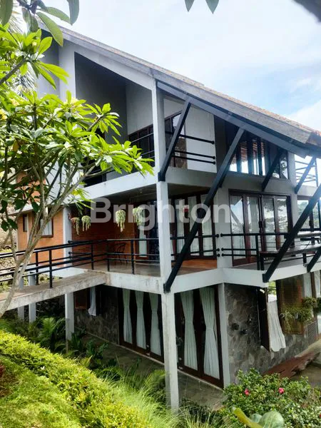 image VILLA 3 LANTAI DI CIBULAKAN LEMBANG (2)