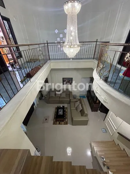 image DIJUAL RUMAH 2 1/2 LANTAI PERUM BUMYAGARA KAYURIMGIN BEKASI (2)