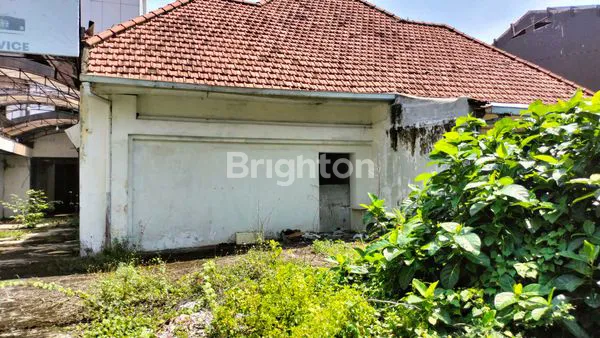 image SEWA RUMAH 698M², COCOK UNTUK USAHA DI TENGAH KOTA (3)