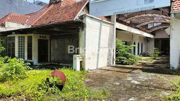 image SEWA RUMAH 698M², COCOK UNTUK USAHA DI TENGAH KOTA (4)