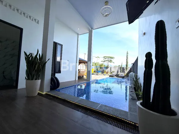 image RUMAH VILLA DIJUAL FULL FURNISHED DI JL DAHURU BUMIAJI KOTA BATU (5)