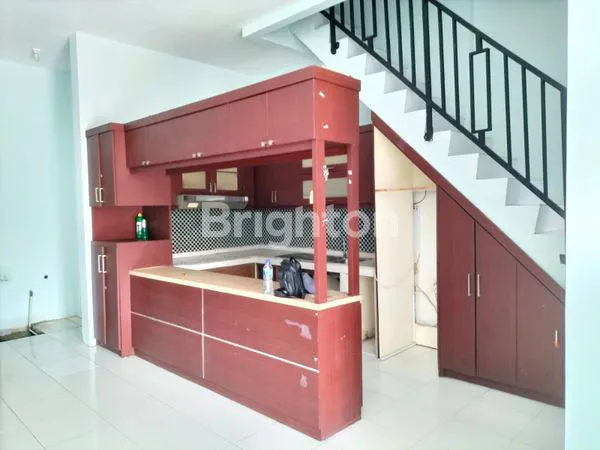 image RUMAH 2 LANTAI 6 KT, 5 MENIT KE LRT CIKUNIR (2)