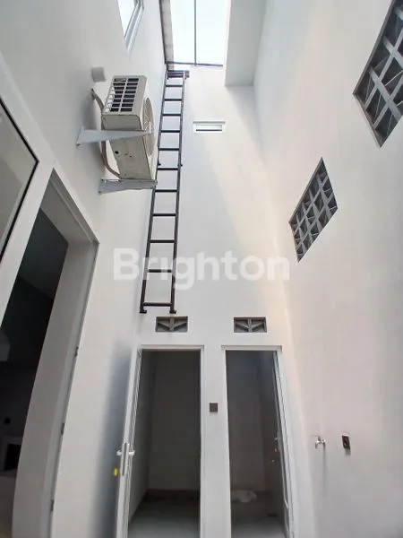 image RUMAH 2 LANTAI BARU GRESS SEMI FURNISHED DEKAT MALL SMS, SEKOLAH TARAKANITA & SEKOLAH STELLA MARIS (7)