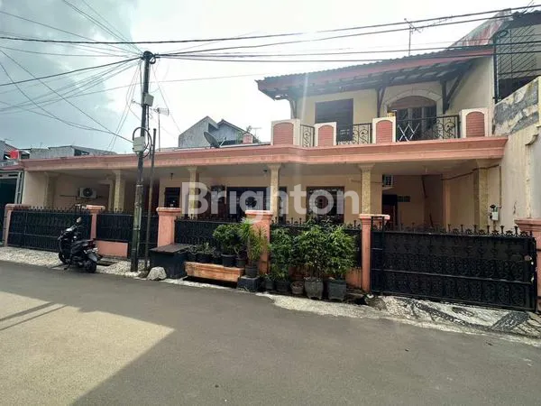 image RUMAH 2 LANTAI SIAP HUNI DI PONDOK HIJAU PERMAI BEKASI (1)