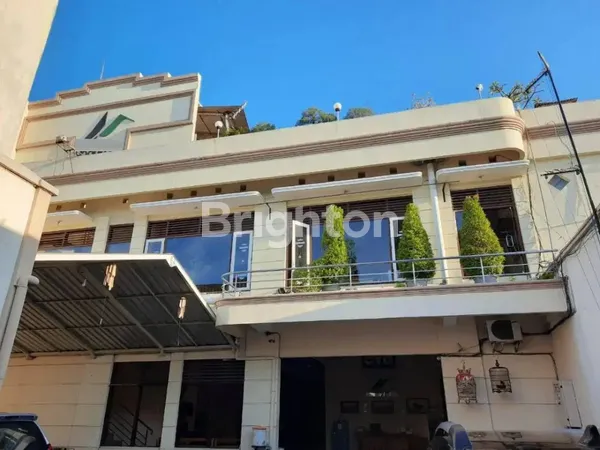 image DIJUAL CEPAT KOS EKSKLUSIF / GUEST HOUSE SIWALANKERTO SELANGKAH KAMPUS PETRA  (1)