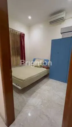 image RUMAH 2 LANTAI FULL FURNISHED SIAP HUNI DAERAH RUNGKUT GRIYA KENCANA ASRI DEKAT MERR, PANDUGO, BARUK, SUPERINDO, PURIMAS, AKSES TOL (7)