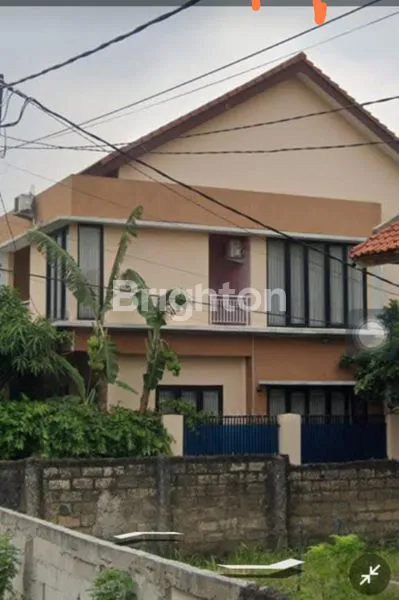 image DIJUAL CEPAT RUMAH CANTIK DAN STRATEGIS (1)