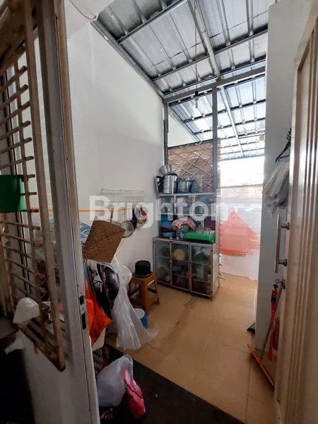 image RUMAH MINIMALIS 120M² DI PURI PRIMACOM RESIDENCE – SIAP HUNI, 2 KAMAR TIDUR, ADA GARASI & TAMAN\\N (6)