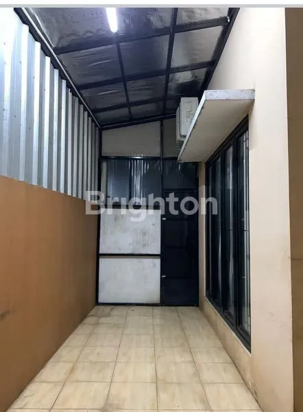 image DIJUAL CEPAT RUMAH CANTIK DAN STRATEGIS (5)