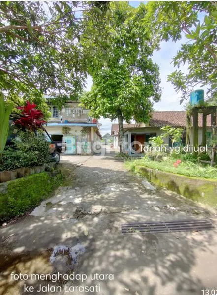 image TANAH LOKASI STRATEGIS, HOOK, BISA 2 MUKA, AKSES MOBIL, DEKAR PASAR REJODANI. (2)