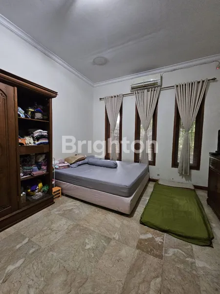 image RUMAH MEWAH IKPN BINTARO LT 264 LB 400 — 10 KAMAR, GRADE A, DEKAT PINTU TOL (6)