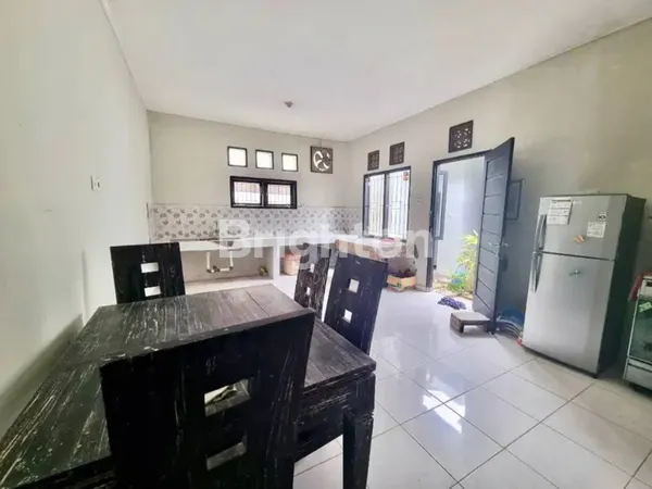 image RUMAH MODERN SIAP HUNI DEKAT LIVING WORLD MALL DENPASAR UTARA (5)