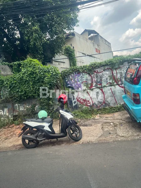 image DIJUAL TANAH STRATEGIS JALAN RAYA ASEM BARIS, DEKAT STASIUN TEBET (COCOK UNTUK DIBANGUN KANTOR/TEMPAT USAHA) (2)