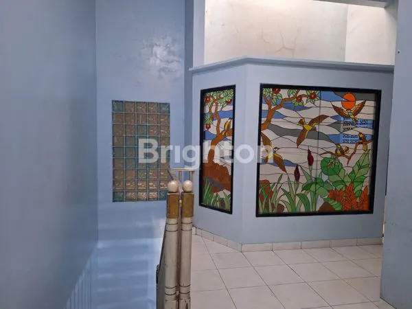 image RUMAH 2 LANTAI DI PALEM SEMI, LT 105M², 3+1 KT (7)