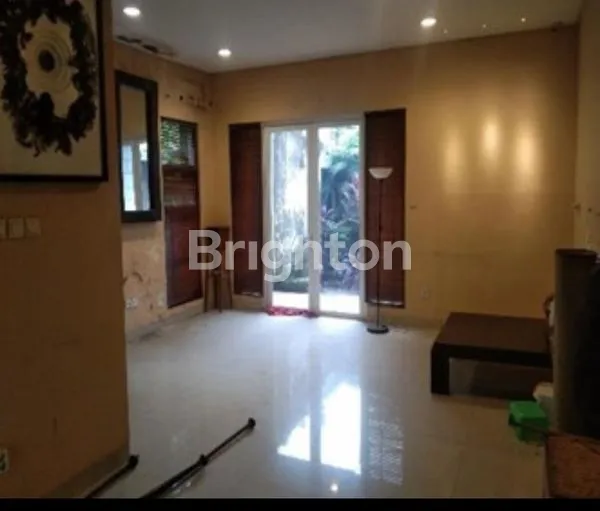 image RUMAH MEWAH MURAH DI BSD SERPONG TANGERANG BANTEN  (2)