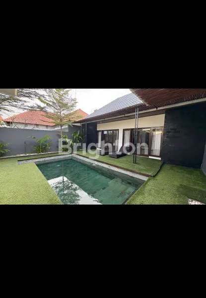 image VILLA MODERN & STYLISH DEKAT PUSAT KERAMAIAN KUTA (1)