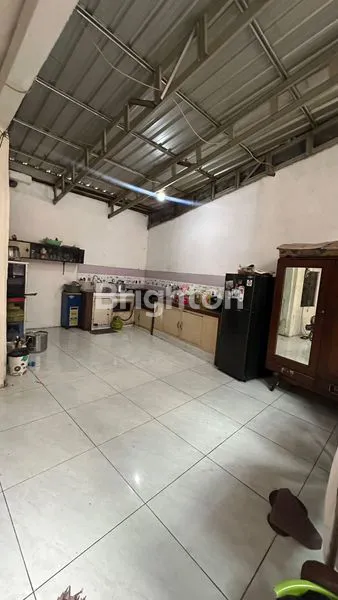 image RUMAH LAMA DI SIMOREJO DEKAT AKSES TOL & DEKAT KE TENGAH KOTA, HADAP SELATAN BISA KPR (3)