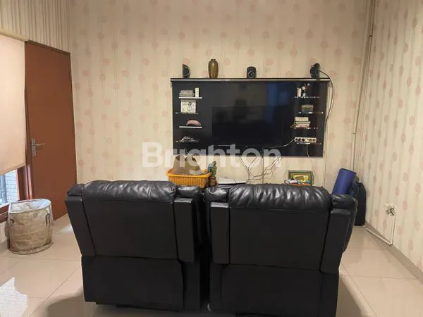 image TOPINDO BUAH BATU RUMAH 2 LANTAI SIAP HUNI (8)