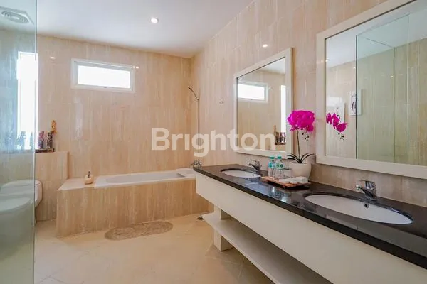 image VILLA COMPLEX 6 UNIT – FULLY FURNISHED & PROFESSIONALLY MANAGED, KUTA (7)