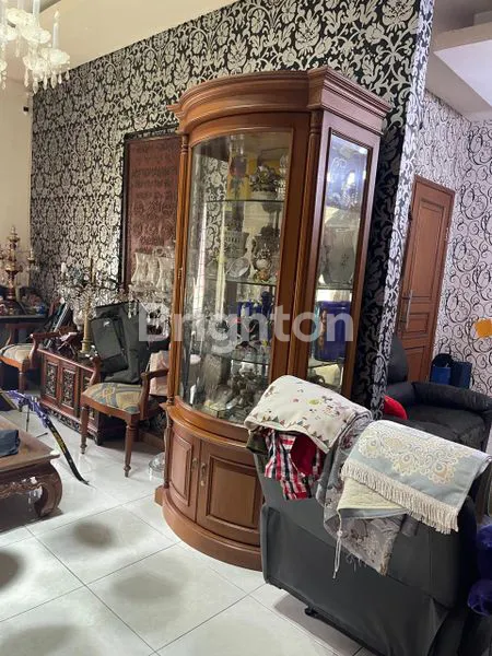image INVESTASI KOMBO! RUMAH 2 LANTAI + TANAH 104 M² DALAM CLUSTER TENANG DEKAT BINTARO – CUMA 3M (6)