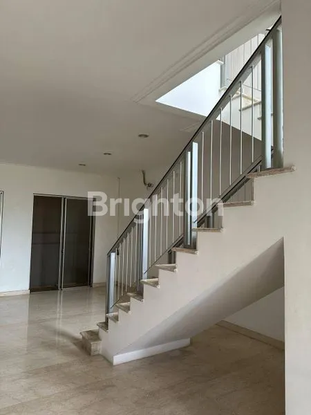 image RUMAH BARU GOLF ISLAND PIK 8X15 DEKAT BATAVIA (8)