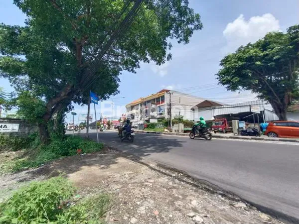 image TANAH DI PUSAT BISNIS (2)