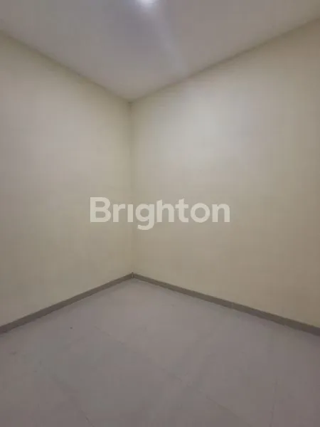 image RUMAH 3 LANTAI TANJUNG DUREN (3)