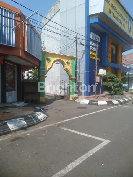 image INVESTASI EMAS: RUMAH DI SEGITIGA EMAS SEMARANG, HANYA HITUNG TANAH SAJA  (3)