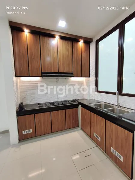 image RUMAH CANTIK  2 LANTAI DI BATAM CENTRE (5)