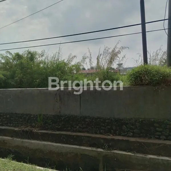 image *DIJUAL TANAH KOTA MEDAN*\N\N*LUAS 8070 M*\N*JLN NGUMBAN SURBAKTI MEDAN*\N*JALAN BESAR RING ROAD MEDAN*\N\N*COCOK UNTUK RUMAH SAKIT/HOTEL/ SHOWROOM/BISNIS CENTER/UNIVERSITAS/SUPERMARKET*\N\N*INFORMASI HUBUNGI*\N*081 2609 2404* (8)