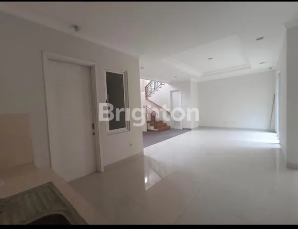 image RUMAH CLUSTER SHEFFIELD GREENWICH BSD (3)