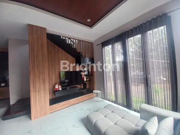 image RUMAH HOOK MEWAH FULL FURNISHED DI NUSALOKA BSD CITY, LT 125/LB 200, HARGA 2,9 M NEGO (6)