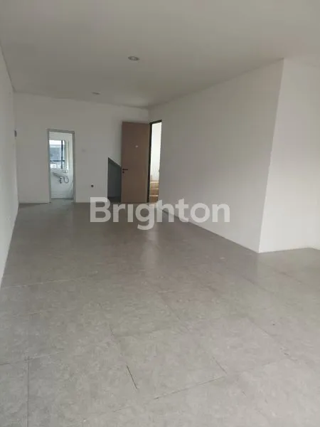 image RUKO 3 LANTAI SIAP USAHA LINGKUNGAN RAMAI & POTENSIAL DI KARAWACI BINONG (6)