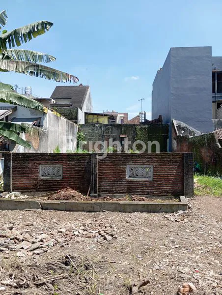 TANAH DI DAERAH BUNGA-BUNGA MALANG