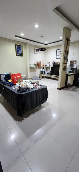 image RUMAH 2 LANTAI PULOMAS RESIDENCE SIAP HUNI LOKASI STRATEGIS (4)